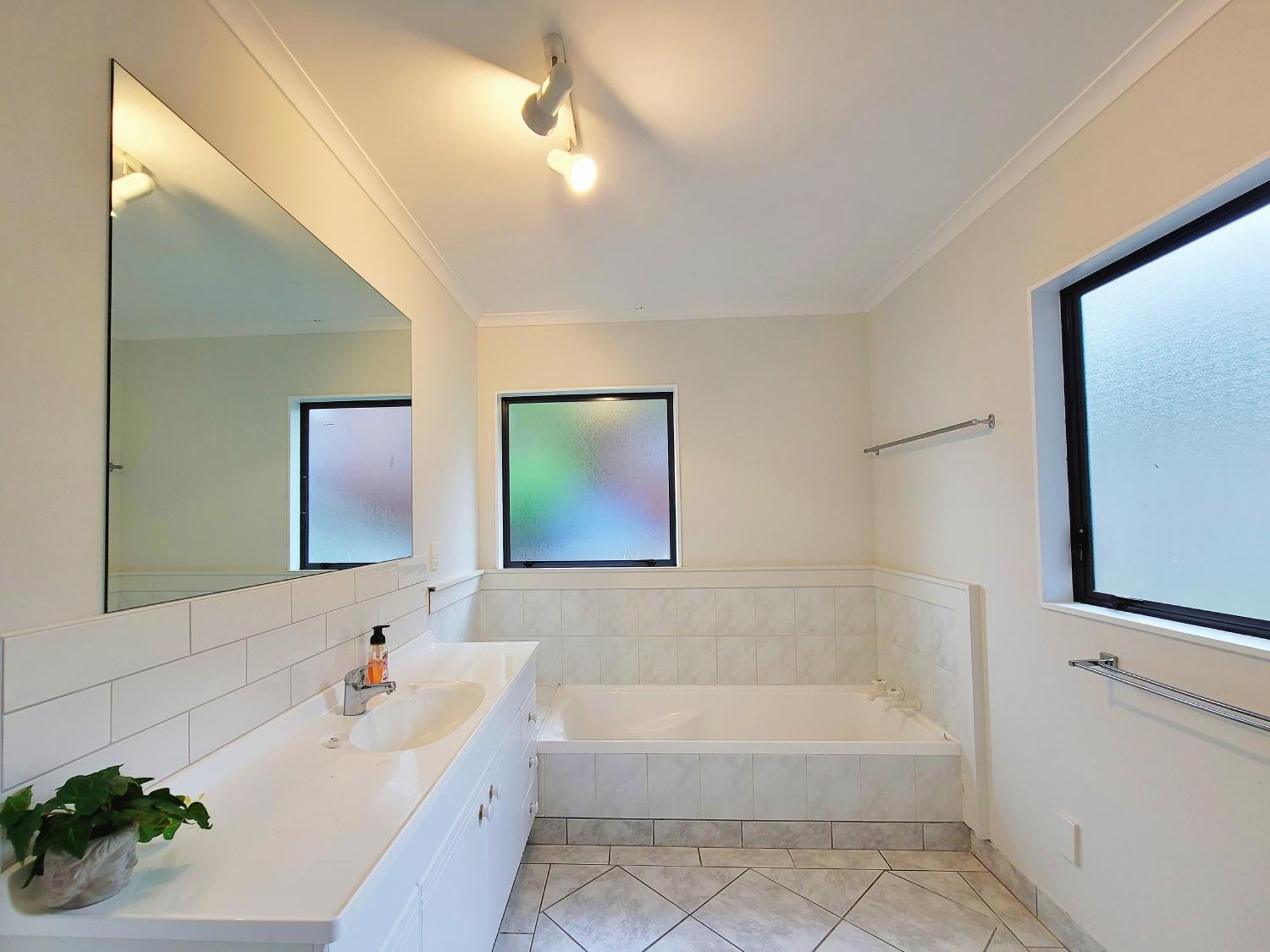 Sea View 5 Bedroom Holiday House Whangaparaoa Εξωτερικό φωτογραφία